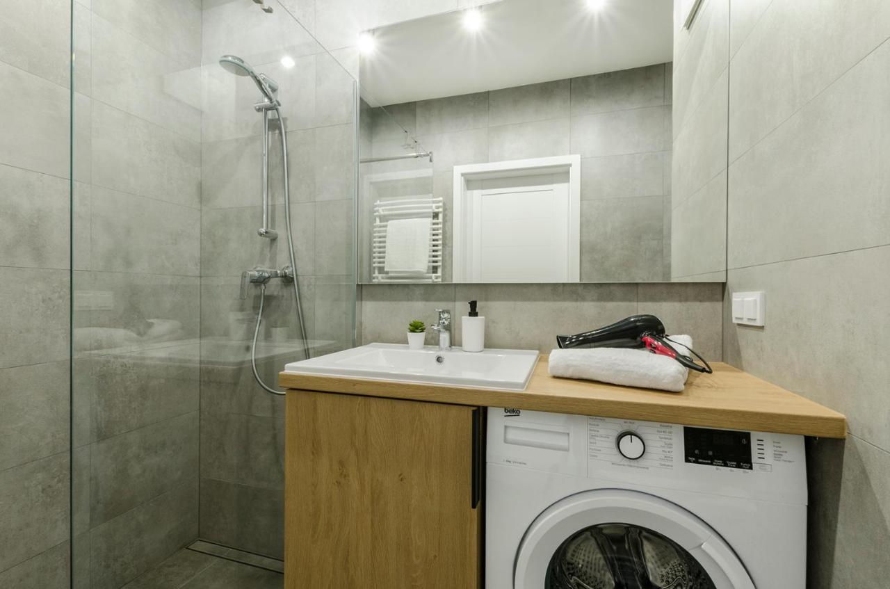 Aparthouse Fabryczna Lodž Exteriér fotografie